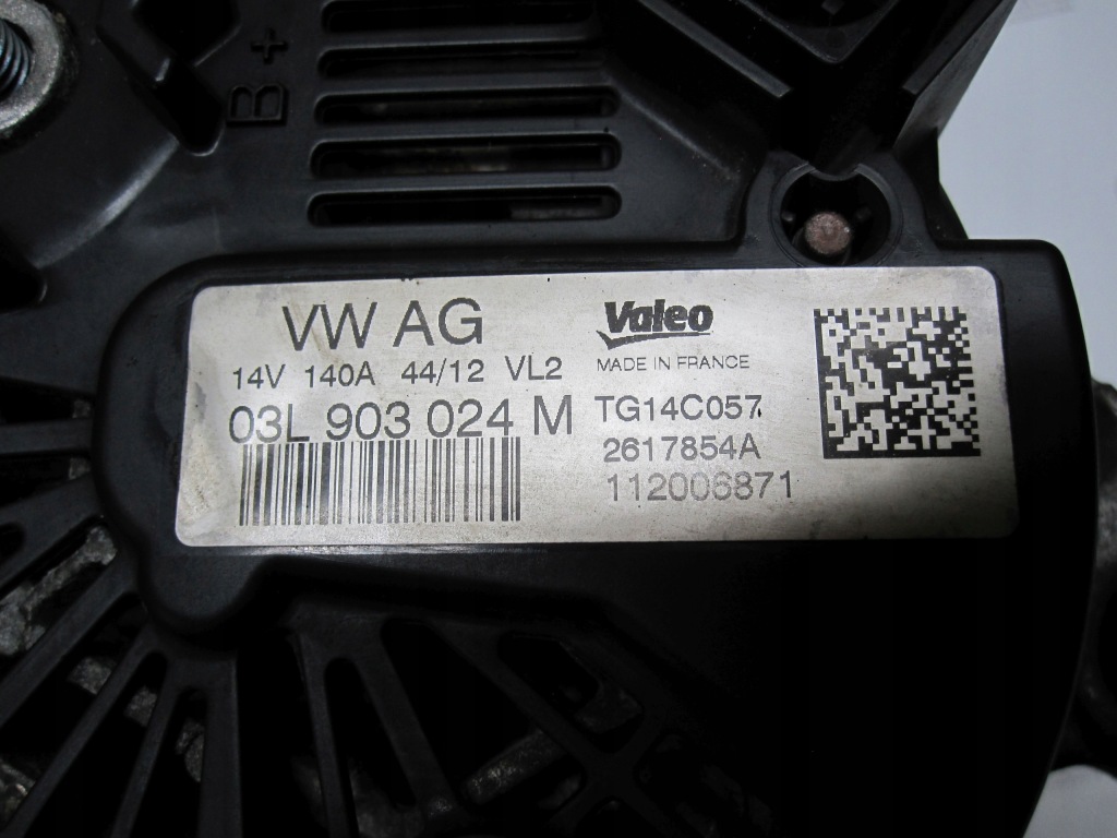 Audi a3 2.0 tdi 09r cff cffb 140km 03l903024m tg14c057 2617854a генератор с Разборки
