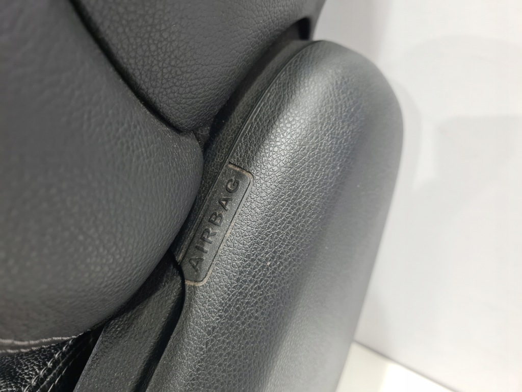 фото №12, Mercedes c-klasa w205 сиденье левый перед