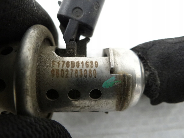 фото №5, Citroen c4 cactus 1.6 blue hdi форсунка инжектор ad blue 9802763880