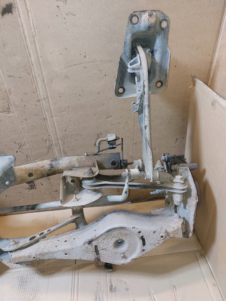 фото №14, Балка подрамник задняя vw golf vi hb