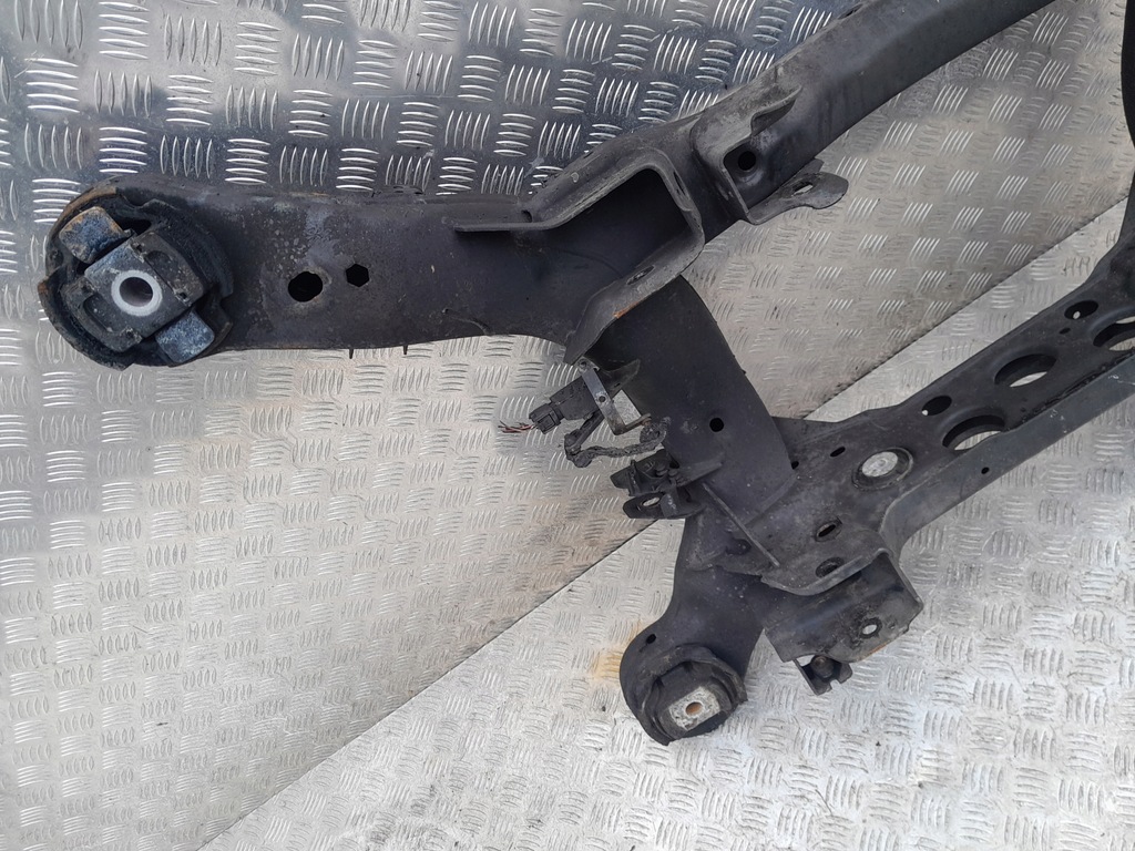 фото №7, Підрамник підрамник задня задні mercedes gl ii x166 13-15