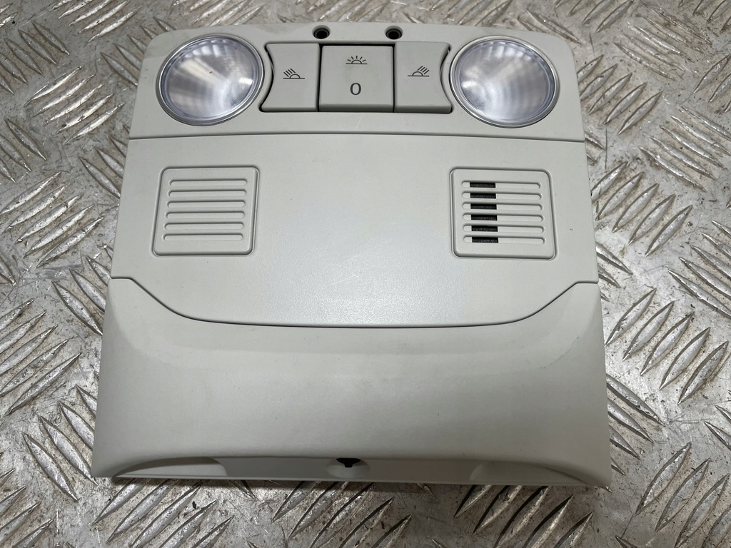 фото №1, Лампа освещение потолочный vw tiguan 5n 1k8947105cd