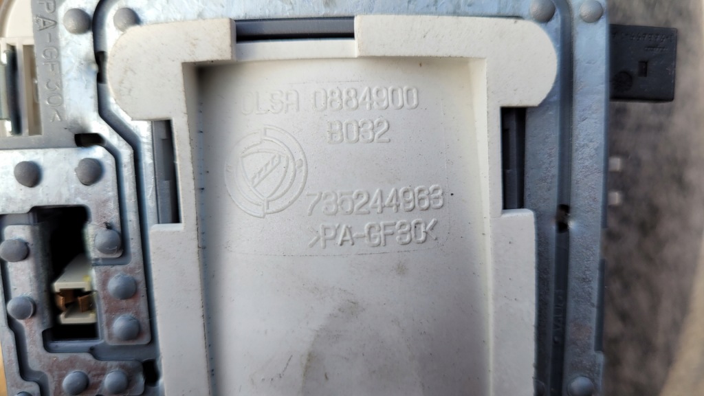 фото №4, Fiat linea лампа салону 735434286