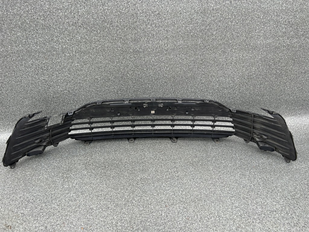 фото №6, Решётка бампера перед toyota camry viii lift 53113-33120