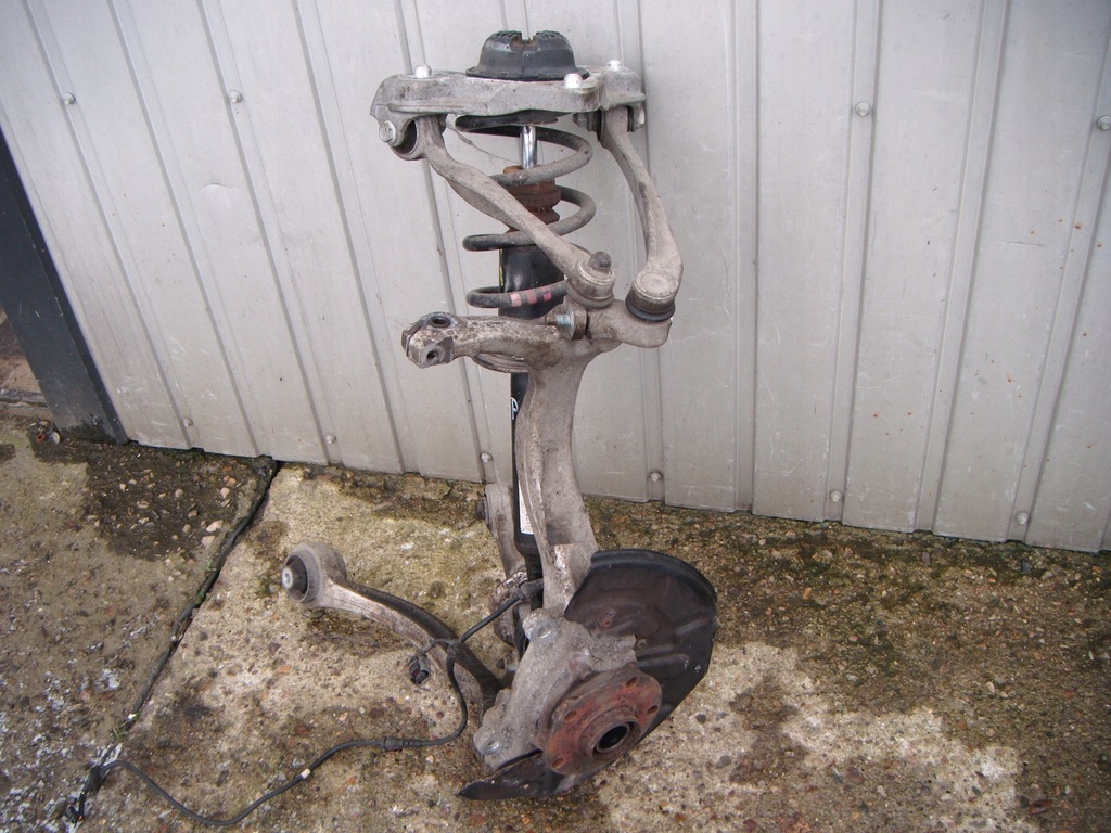 фото №1, Seat exeo 08- 1.8t поворотний кулак амортизатор ступиця