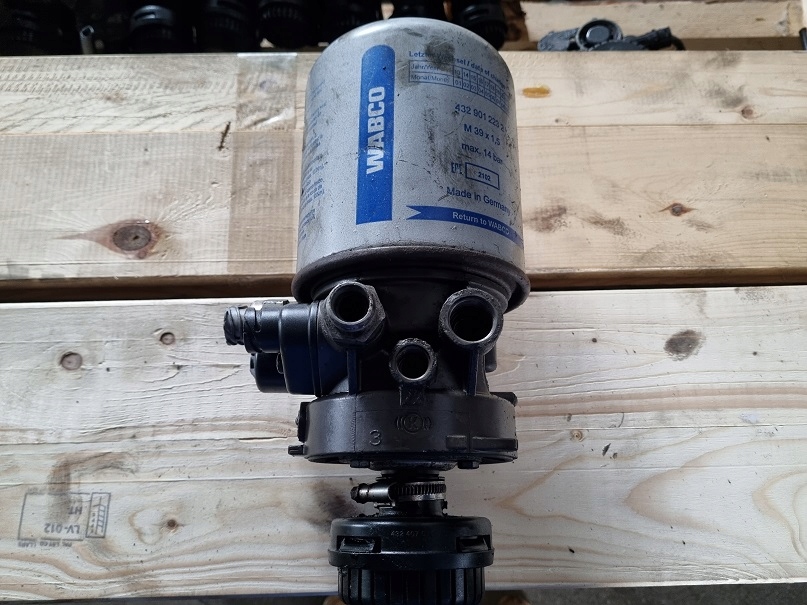 фото №1, Осушитель основание фильтра воздуха man tgx tgs euro 6