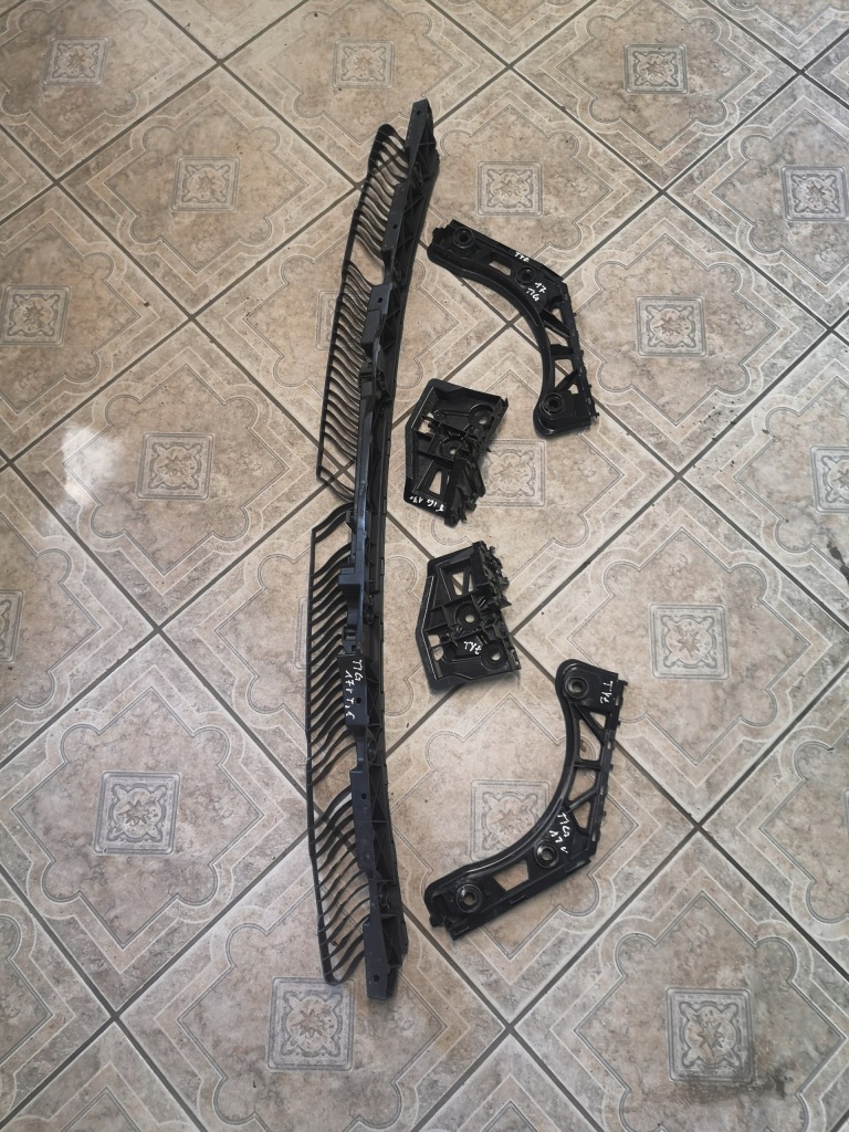 фото №2, Vw tiguan 5na 2016 r направляющие бампера задняя