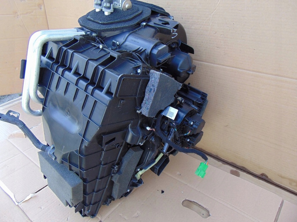 фото №5, Отопитель с кондиционер volvo v70 07-16r europa