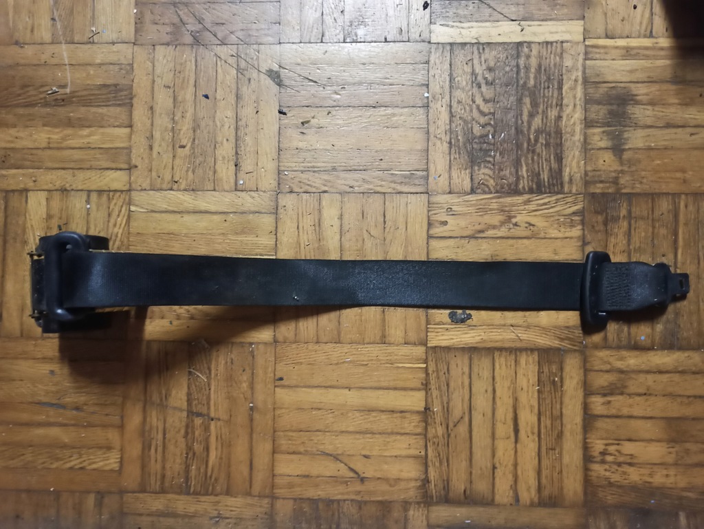 фото №1, Pas безопасности задняя mitsubishi colt 602441500