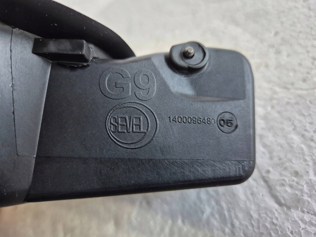 фото №6, Кришка заливної пального 1400096480 citroen jumpy fiat scudo 1.6 hdi 16v 08-