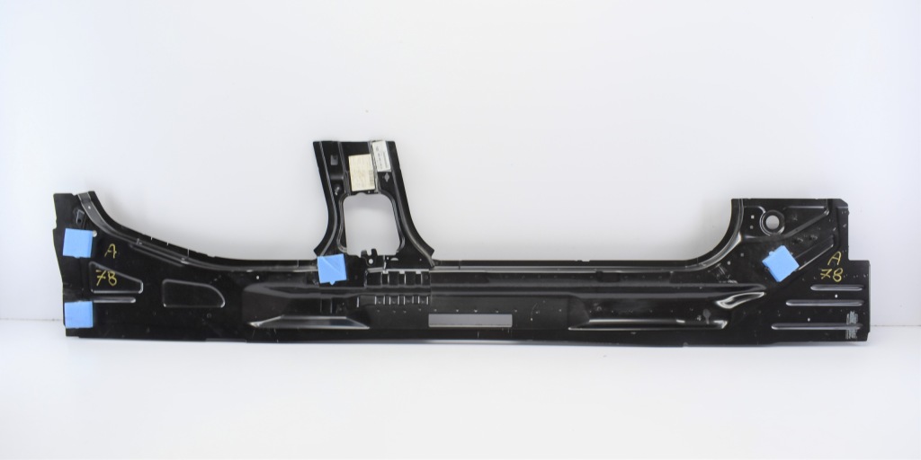 Купить Bmw 5 f10 f11 порог левое  внутренний обшивка оригинал