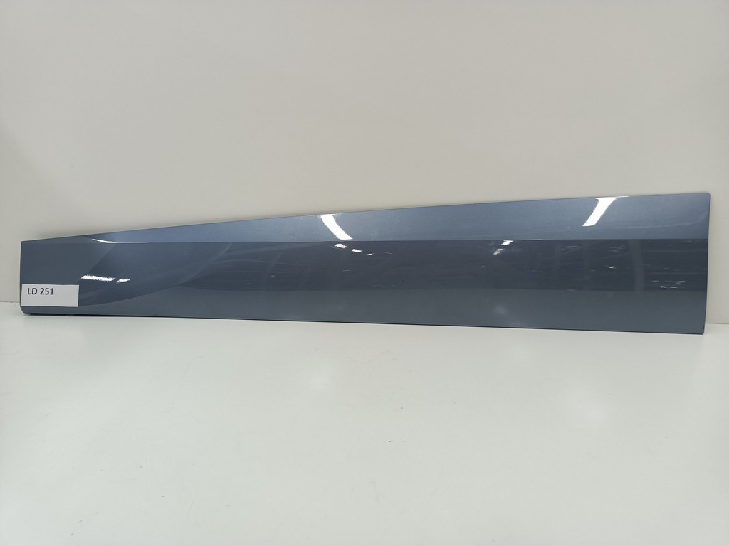 фото №1, Vw id.4 молдинг дверь левая перед 11a854939b