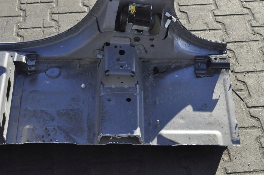 фото №5, Land rover discovery v l462 блок двигателя порог правый