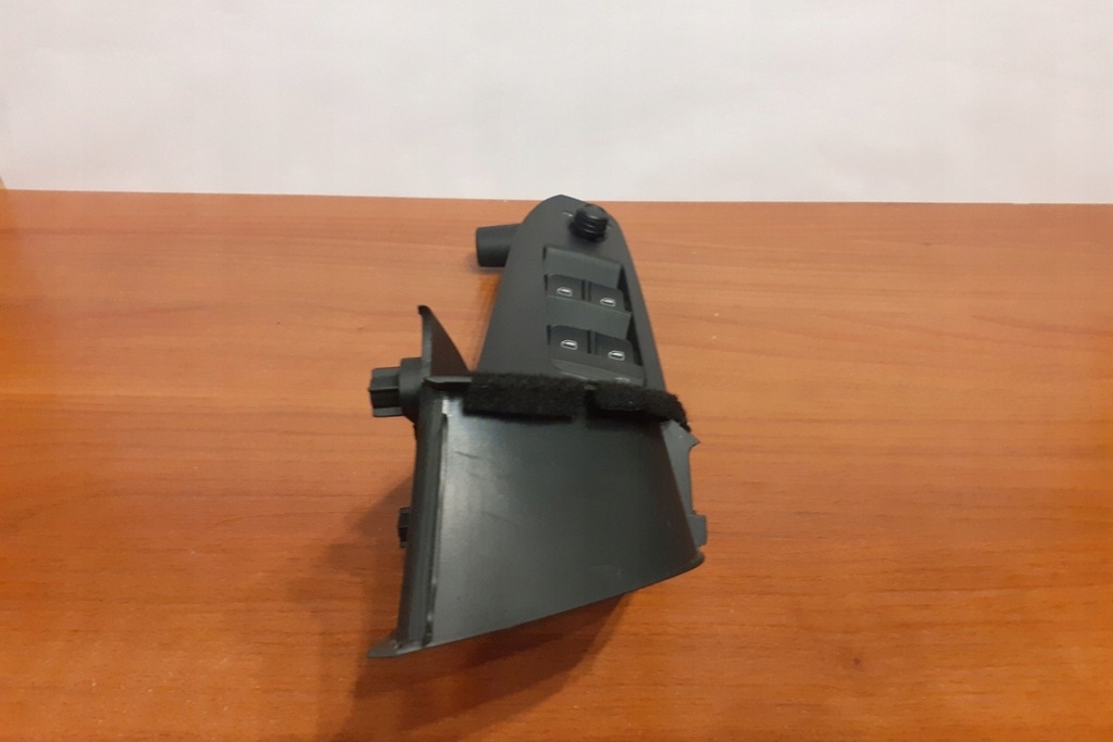 фото №9, Кнопка керування вікон лівих передніх двері audi a4 8k2, b8