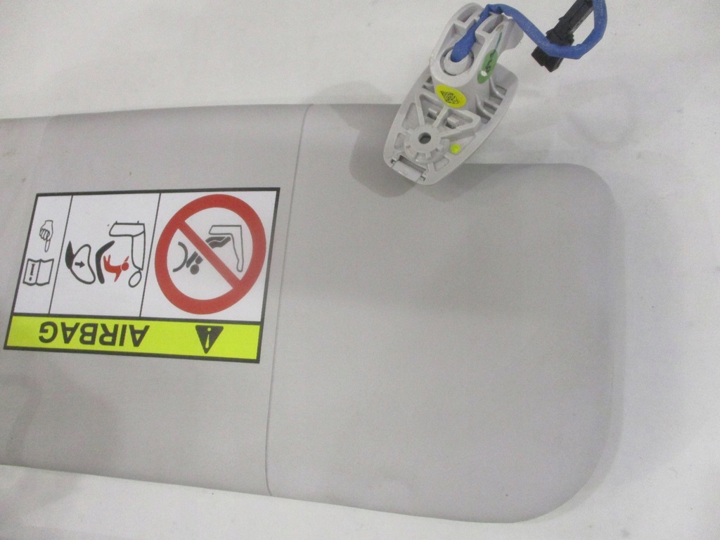 фото №11, Защита солнцезащитная козырёк правый козырёк fiat 500x