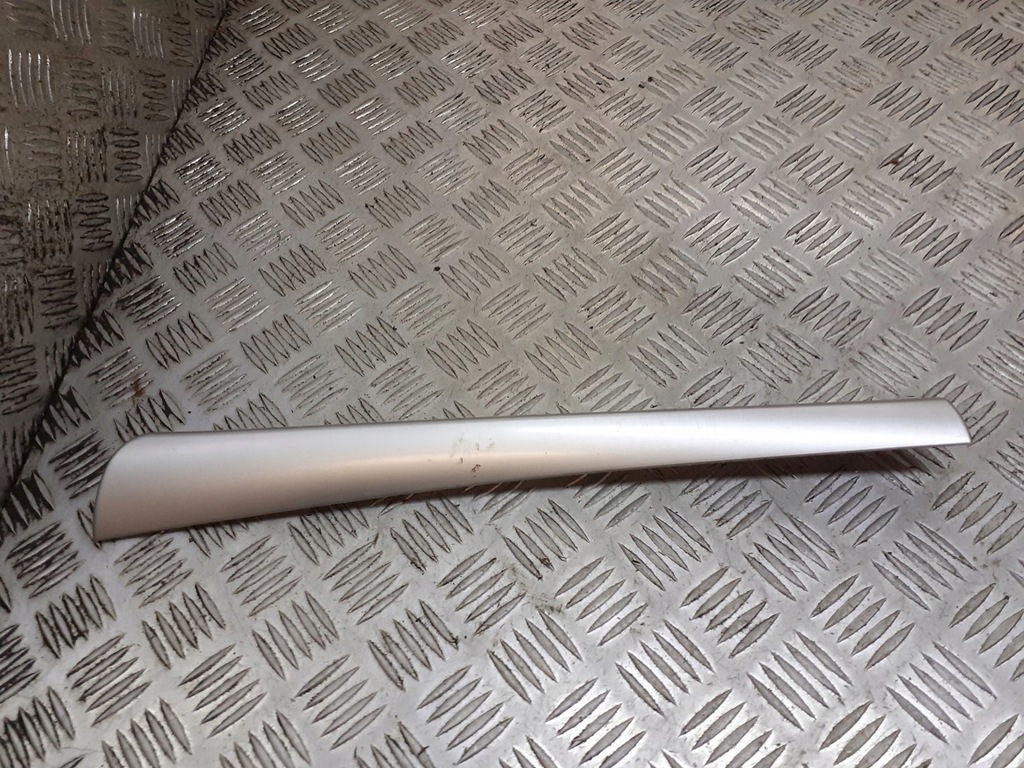 фото №1, Молдинг декоративна панелі renault thalia ii 8200697731