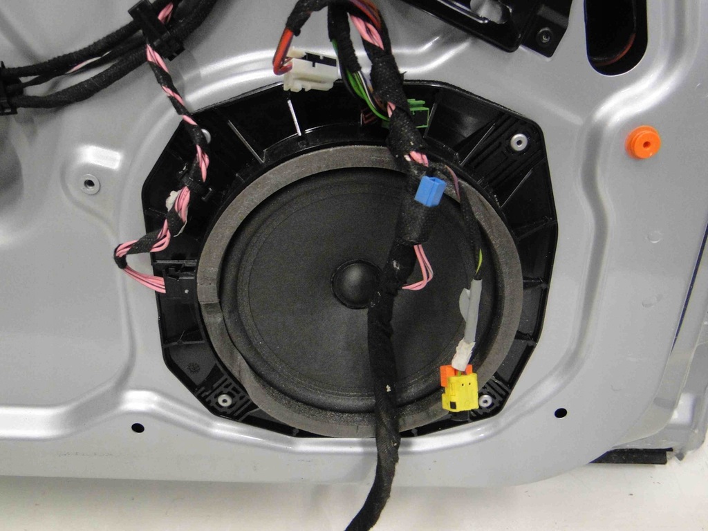 фото №4, Mercedes slc r172 динамик w дверь левая 172