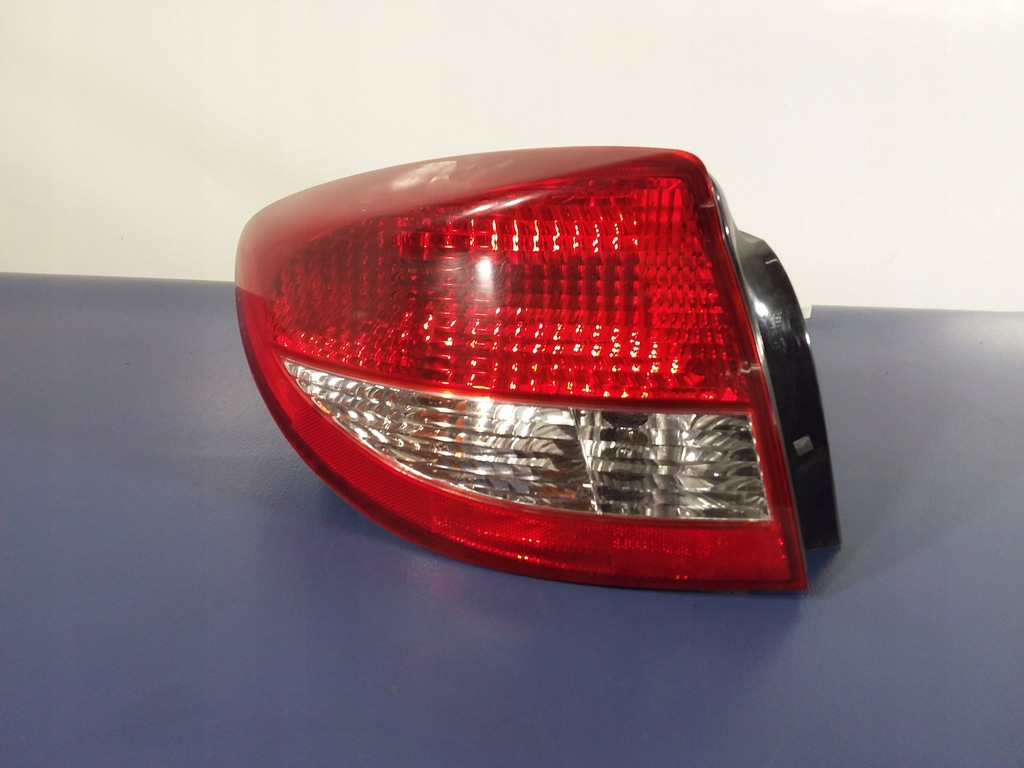 фото №1, Kia dc rio лампа задняя левая