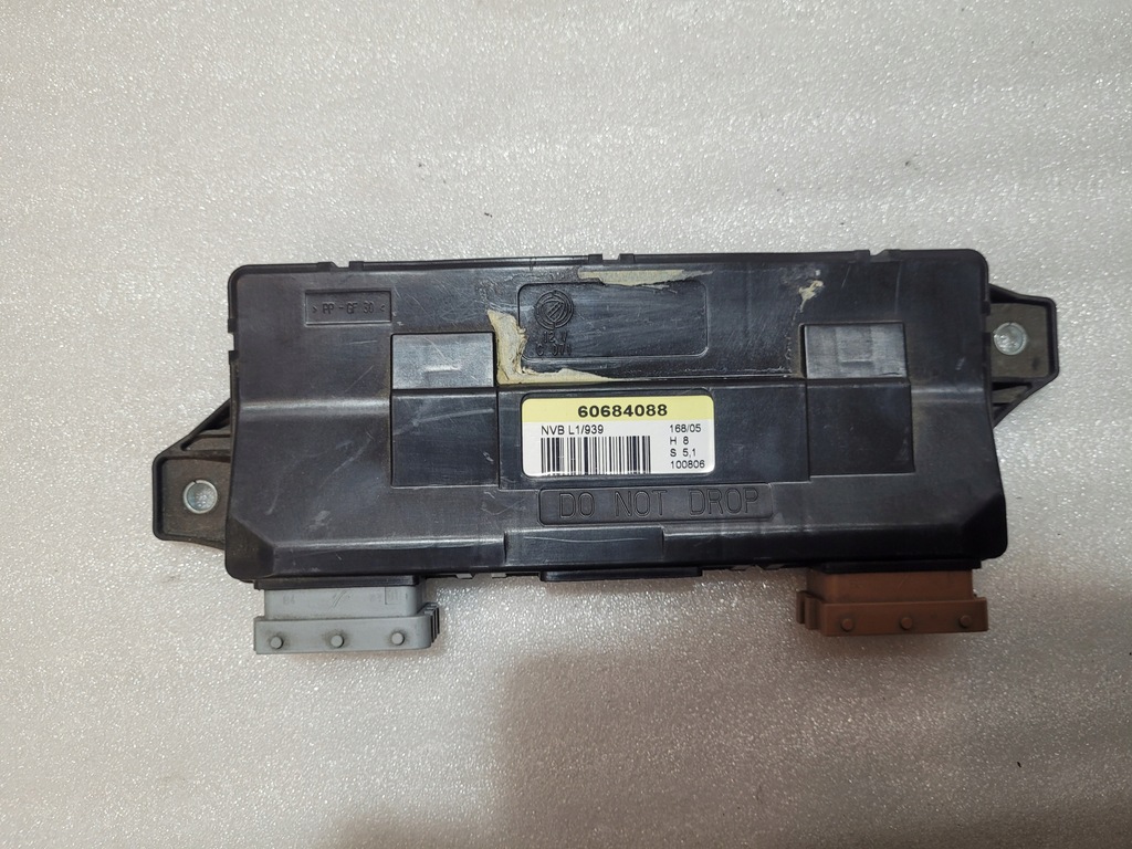 фото №1, Бортовой компьютер модуль комфорта 60684088 alfa romeo 159