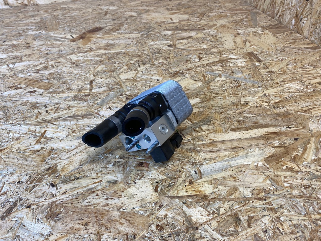 фото №8, Радіатор клапан кондиціонера opel e-corsa f peugeot e-208 ii 09000003