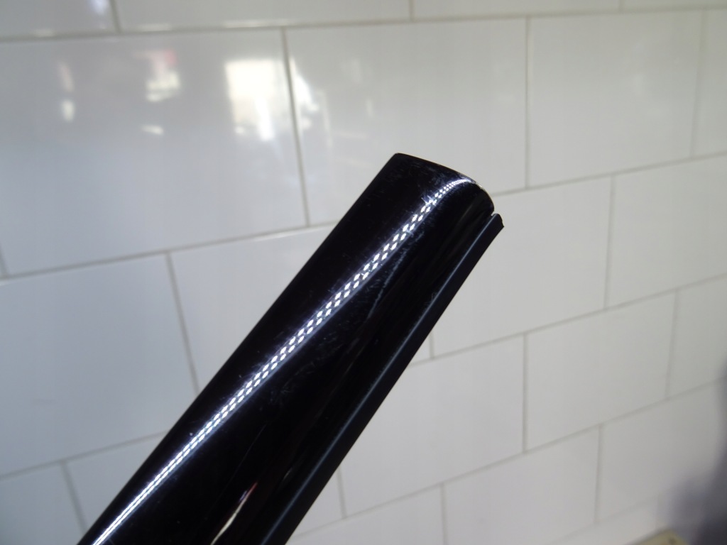 Молдинг скло дверей opel astra j 13412777 llu Зі Шроту