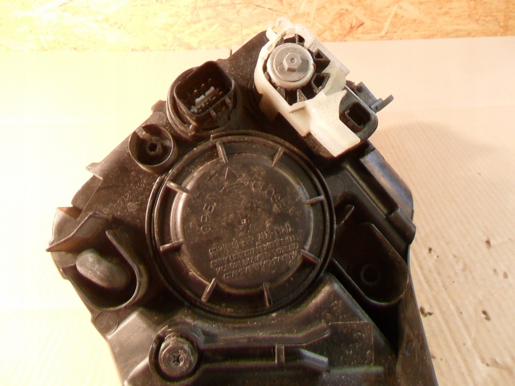 фото №14, Hyundai i10 2 ii 13- лампа права передня