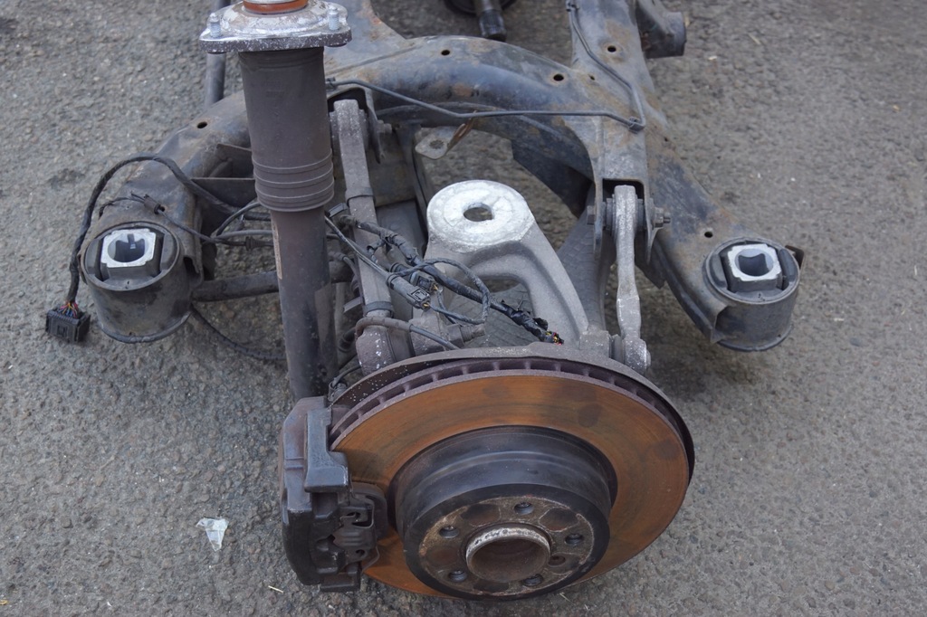 фото №9, Балка подрамник подвеска задняя bmw x5 e70