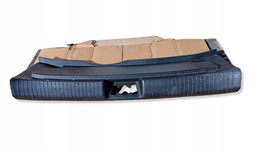 Купити Hyundai ix20 накладка поперечина заднього 85770-1k000 2013r