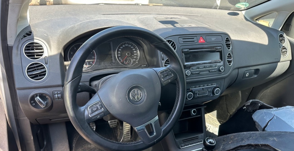 фото №1, Панель приладів консоль панель приладів air bag ремені vw golf 6 vi plus