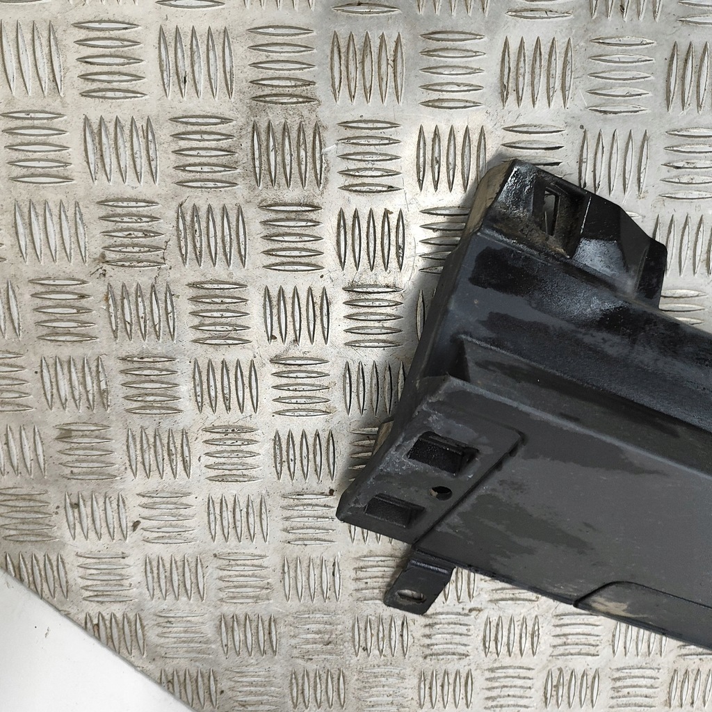 фото №7, Jaguar i-pace 2018 права сторона поріг