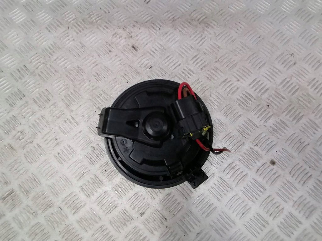 фото №1, Вентилятор воздуходувка dacia duster ii