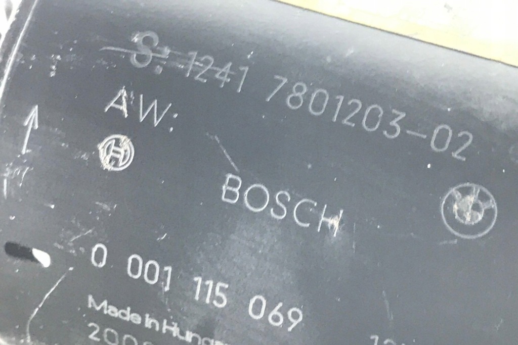 Стартер bmw 5 e60 7801203 2.0l дизель 2008 Недорого