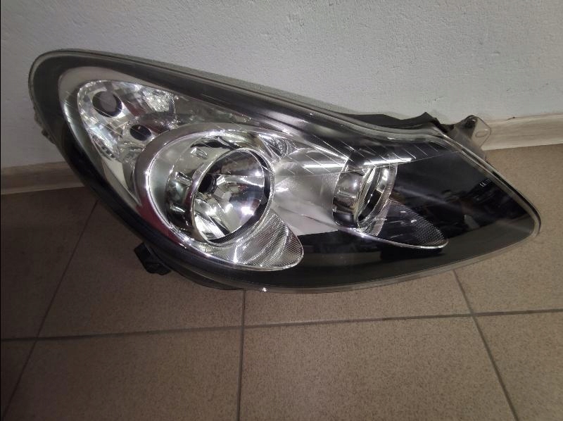 фото №1, Лампа передняя перед opel corsa d 07-11 тонированная
