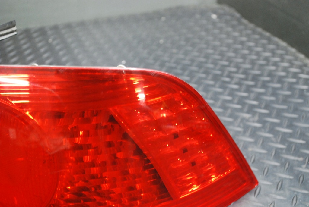 фото №8, Лампа правий задня vw phaeton 3d0945096b