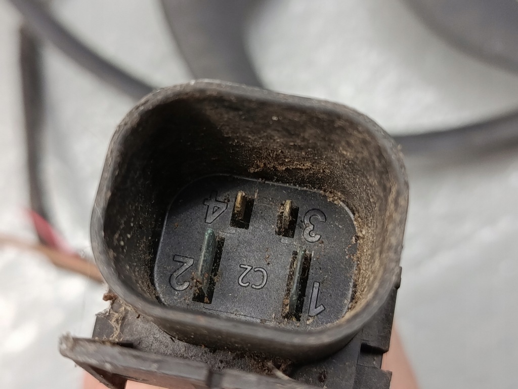 фото №7, Bmw x1 e84 2.0 d вентилятор радіатора 7561713 3135103595