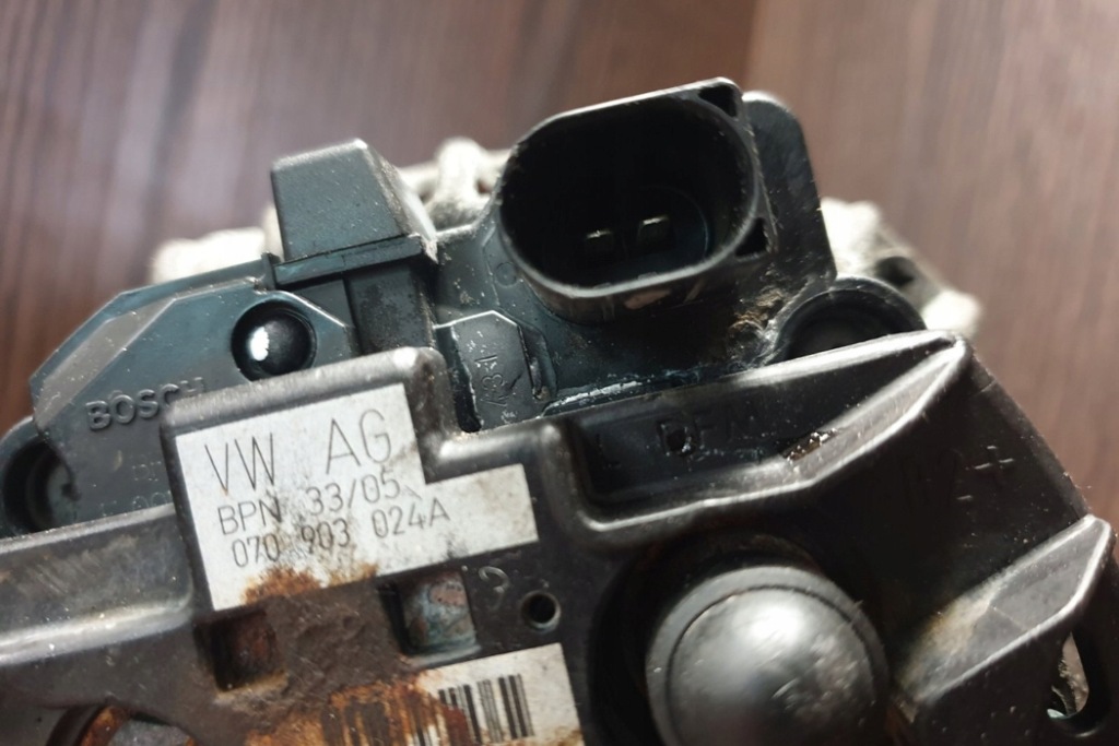 Генератор vw transporter v t5 фургон 070903024a 2.5l дизель 96kw 2006 с Разборки