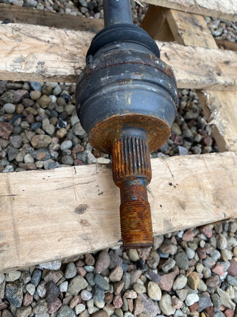 фото №3, Mercedes ml166 w166 3.0 cdi приводной вал левая задняя