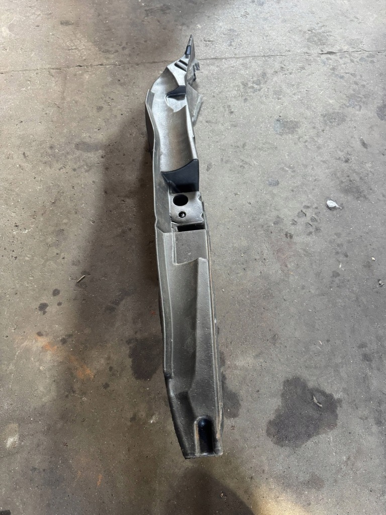 Купить Шумоизоляция крыла левый перед alfa romeo stelvio 16- 2.0 t 50559403