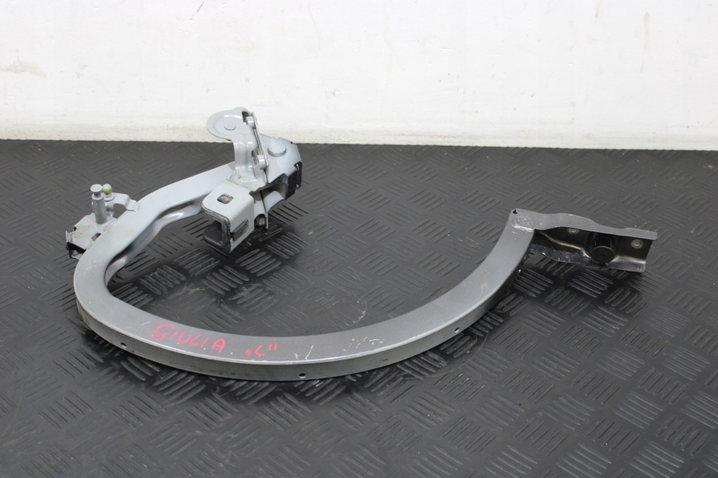 фото №1, Петля кришки багажника лівий задня alfa romeo giulia