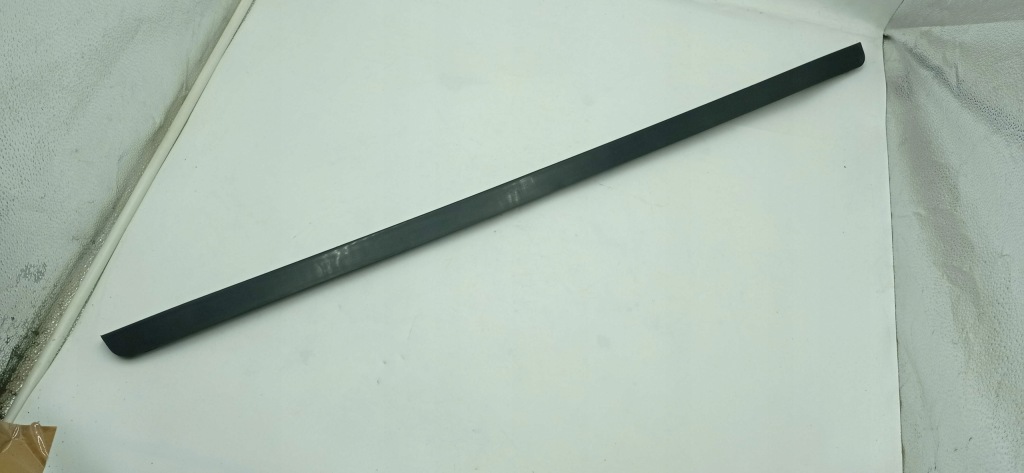 Купити Oryg. молдинг кришки задній skoda octavia i 1u6807641