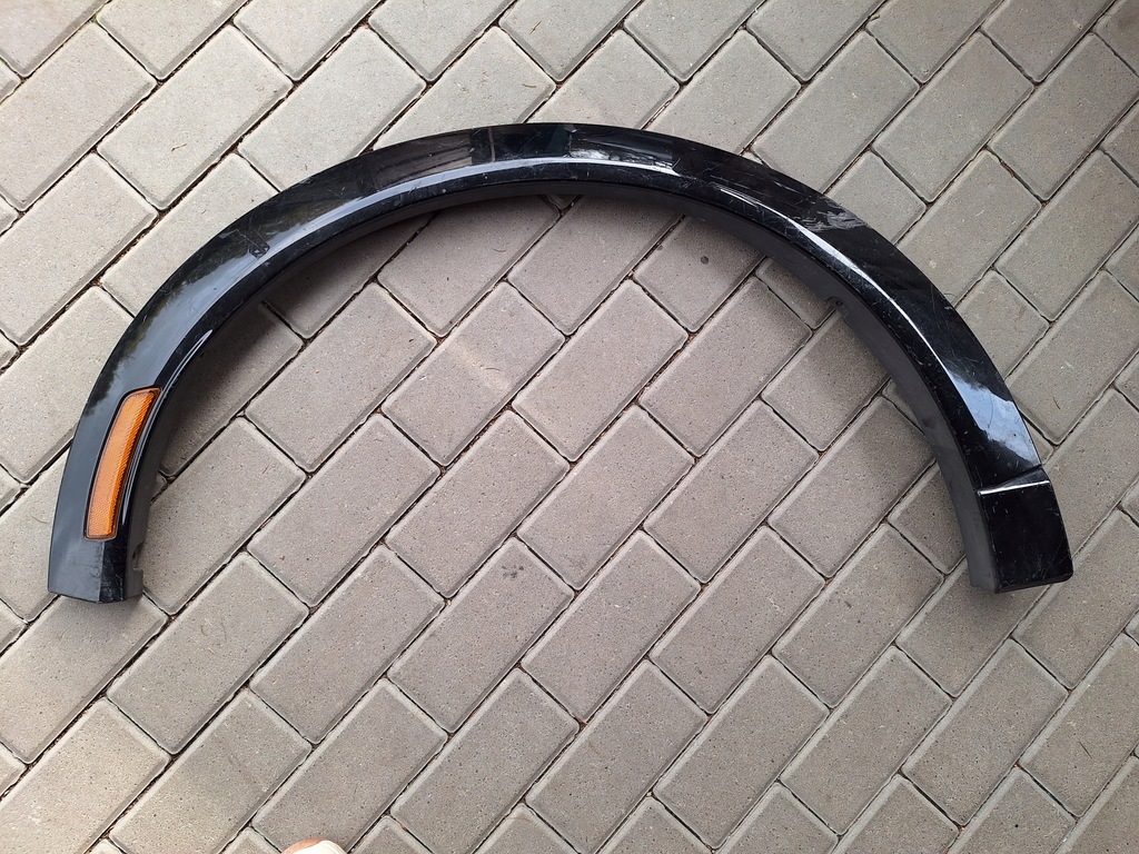 фото №1, Молдинг крыла правая задняя ford mustang mach-e