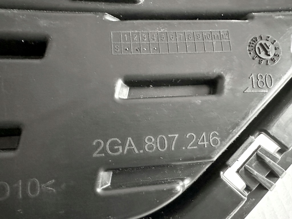 фото №9, Решітка бампера задня права vw t-roc 2ga - bdb