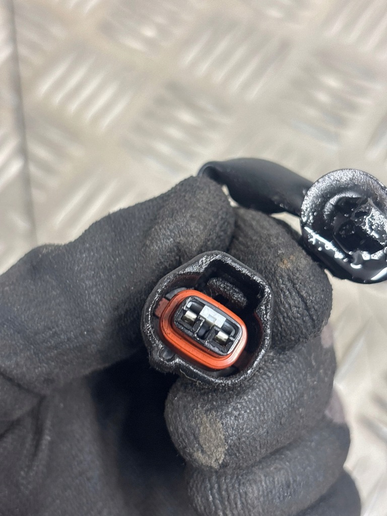 фото №13, Peugeot 4008 2013 жгут трубопровод двигателя