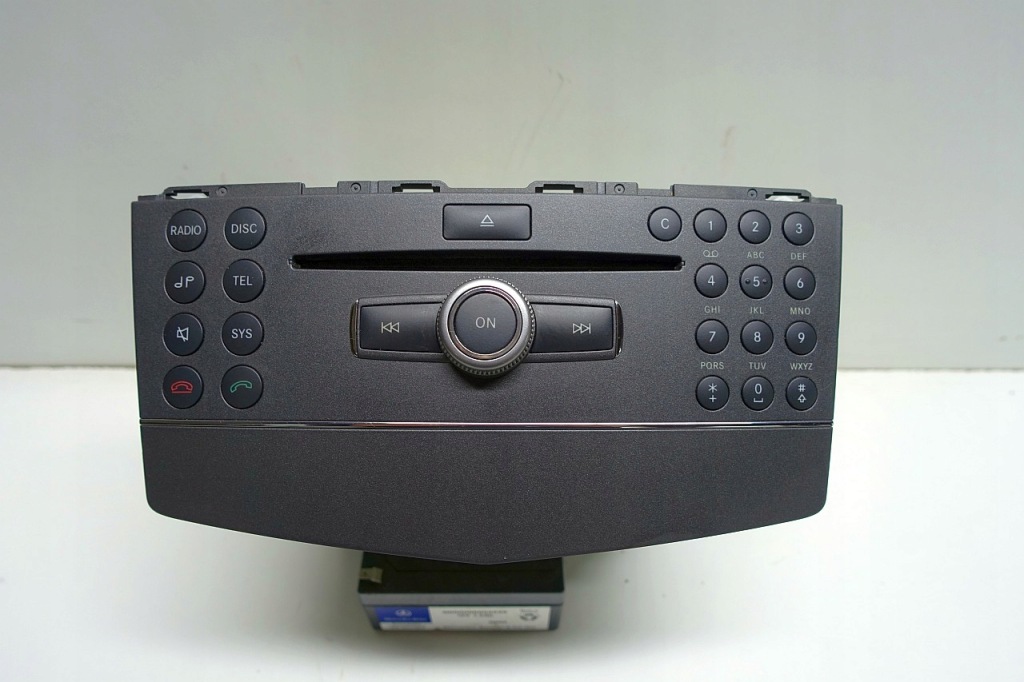 фото №1, Mercedes w204 радіо cd 2049069701 2049061500