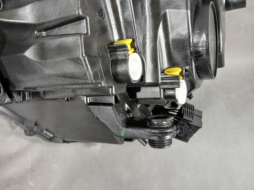 Skoda karoq 16- фара перед передняя правая full led Доставка