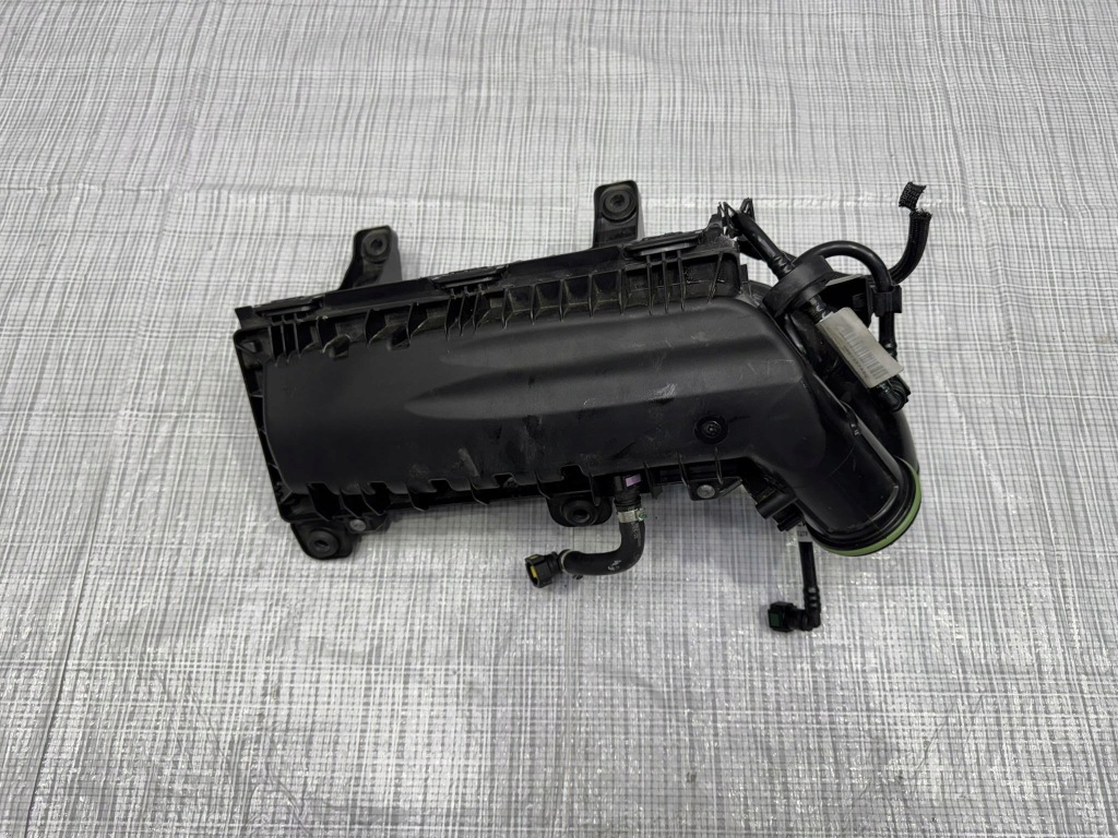 Купити Корпус фільтра повітря alfa romeo junior 9845151280