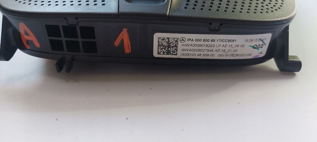 фото №5, Mercedes лампа потолочный a0009019203