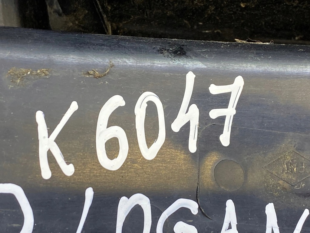 фото №9, Renault logan ii 2015 ліва сторона лампа задня