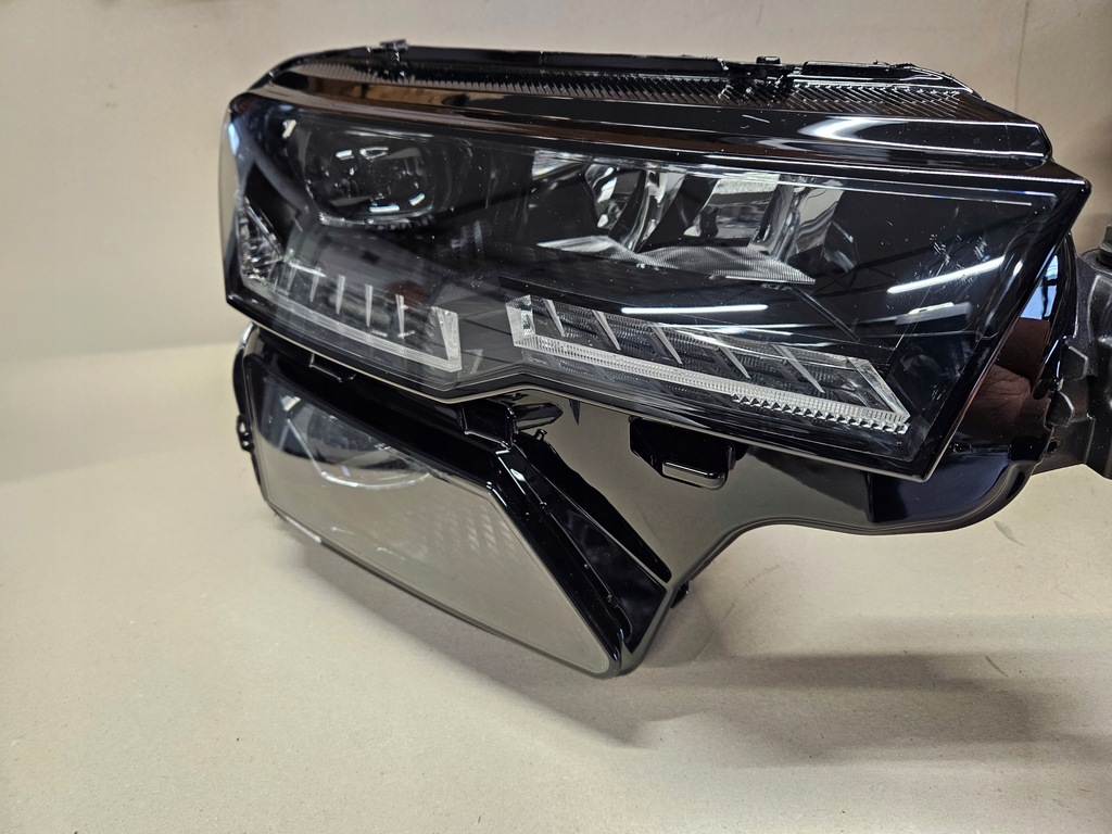 фото №6, Лампа правая левая передняя перед skoda karoq lift full led