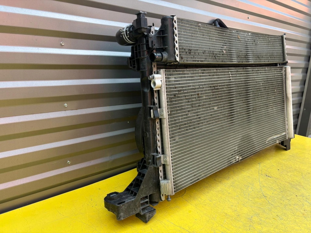 фото №11, Renault master iv радіатор 2023r. 214106556r